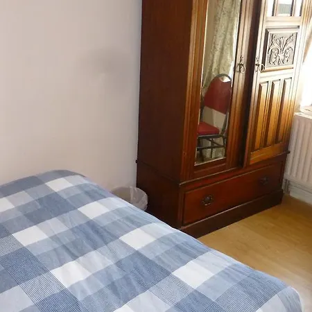 Hostel Central Droíchead an Chláir